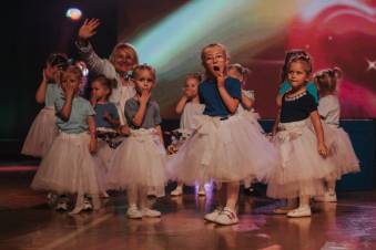 15-lecie Explozji Tańca - jubileusz pełen emocji, ruchu i wzruszeń! Fot. Maciej Kanik | Stowarzyszenie Jastrzębski Klub Fotograficzny Niezależni