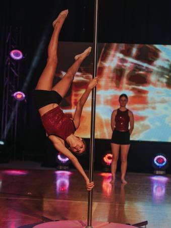 15-lecie Explozji Tańca - jubileusz pełen emocji, ruchu i wzruszeń! Fot. Maciej Kanik | Stowarzyszenie Jastrzębski Klub Fotograficzny Niezależni