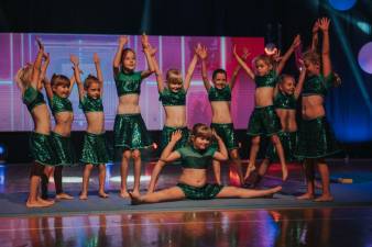 15-lecie Explozji Tańca - jubileusz pełen emocji, ruchu i wzruszeń! Fot. Maciej Kanik | Stowarzyszenie Jastrzębski Klub Fotograficzny Niezależni