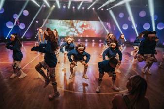 15-lecie Explozji Tańca - jubileusz pełen emocji, ruchu i wzruszeń! Fot. Maciej Kanik | Stowarzyszenie Jastrzębski Klub Fotograficzny Niezależni