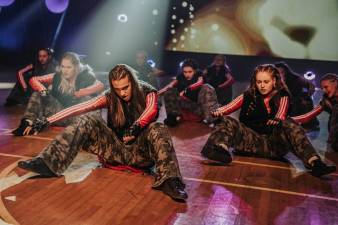 15-lecie Explozji Tańca - jubileusz pełen emocji, ruchu i wzruszeń! Fot. Maciej Kanik | Stowarzyszenie Jastrzębski Klub Fotograficzny Niezależni