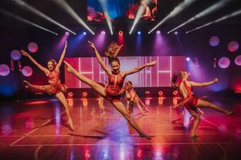 15-lecie Explozji Tańca - jubileusz pełen emocji, ruchu i wzruszeń! Fot. Maciej Kanik | Stowarzyszenie Jastrzębski Klub Fotograficzny Niezależni