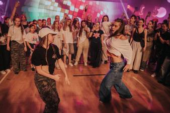 15-lecie Explozji Tańca - jubileusz pełen emocji, ruchu i wzruszeń! Fot. Maciej Kanik | Stowarzyszenie Jastrzębski Klub Fotograficzny Niezależni