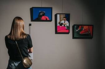 Wernisaż IV edycji Jastrzębskiej Szkoły Fotografii Dokumentalnej  - fotorelacja z Carbonarium SJKF Niezależni Maciej Kanik | Stowarzyszenie Jastrzębski Klub Fotograficzny Niezależni