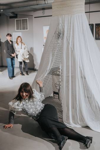 Wernisaż IV edycji Jastrzębskiej Szkoły Fotografii Dokumentalnej  - fotorelacja z Carbonarium SJKF Niezależni Maciej Kanik | Stowarzyszenie Jastrzębski Klub Fotograficzny Niezależni