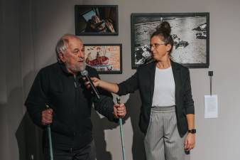 Wernisaż IV edycji Jastrzębskiej Szkoły Fotografii Dokumentalnej  - fotorelacja z Carbonarium SJKF Niezależni Maciej Kanik | Stowarzyszenie Jastrzębski Klub Fotograficzny Niezależni