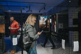 Wernisaż IV edycji Jastrzębskiej Szkoły Fotografii Dokumentalnej  - fotorelacja z Carbonarium SJKF Niezależni Maciej Kanik | Stowarzyszenie Jastrzębski Klub Fotograficzny Niezależni