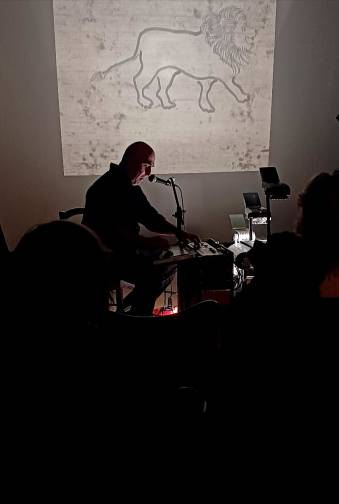 Zderzenia - Festiwal Sztuki Teatru na żywo i online - fot. FuHaCHa | Fundacja Harmonicznego Chaosu