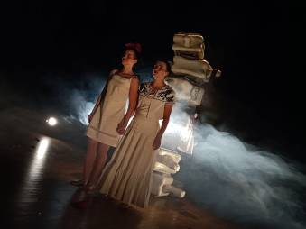 Zderzenia - Festiwal Sztuki Teatru na żywo i online - fot. FuHaCHa | Fundacja Harmonicznego Chaosu