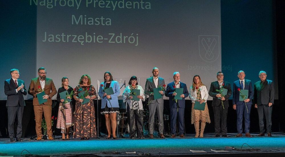 70 nauczycieli z nagrodami. Miasto podziękowało pracownikom oświaty, fot. materiały prasowe UM Jastrzębie
