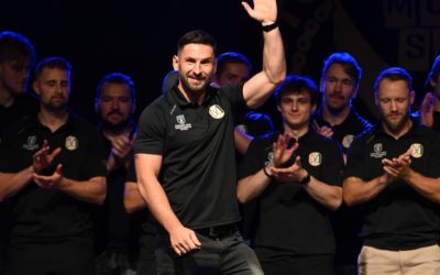 Hokejowy wieczór w Parku Zdrojowym. JKH GKS zaprezentował drużynę