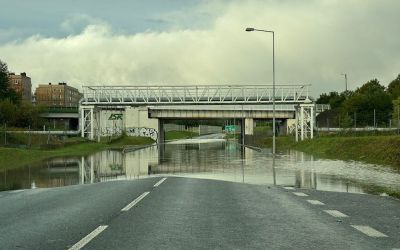 Intensywne opady sparaliżowały Jastrzębie-Zdrój: które drogi są zamknięte?