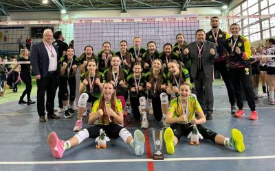 Złoci młodzicy, brązowe młodziczki. Świetny tydzień jastrzębskiej siatkówki