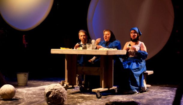 Spektakl teatralny Gumiklyjza - Śląski Tryptyk Teatralny cz. 3