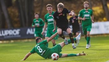 Zacięty pojedynek i podział punktów - 2:2 w meczu z Rekordem (wideo)