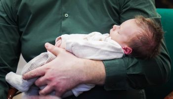 Adaś urodził się w wodzie. Pierwszy taki poród dzięki miejskiej inwestycji