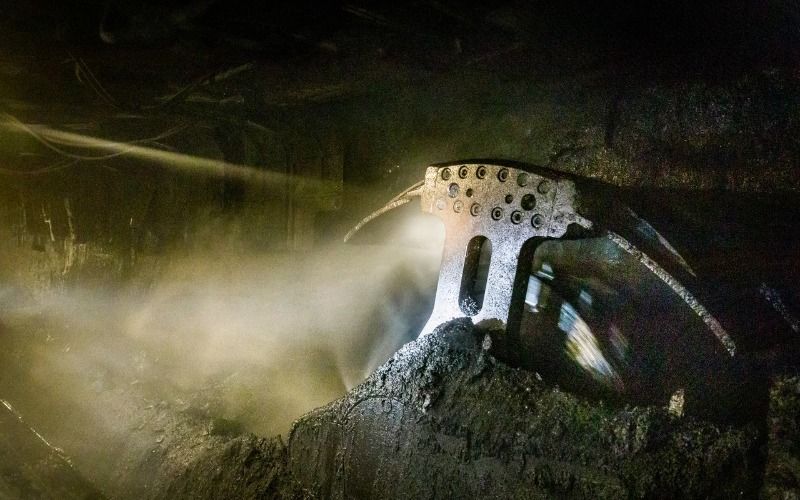 13,3 mln ton węgla i 4248 odejść. JSW aktualizuje plan na 2026 rok