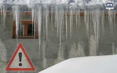 Odśnieżanie dachów to obowiązek. Brak reakcji może słono kosztować