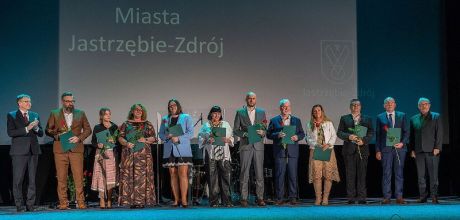70 nauczycieli i dyrektorów z nagrodami. Jastrzębie-Zdrój uczciło Dzień Edukacji Narodowej