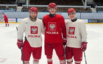 Polacy rozpoczęli Europejski Puchar Narodów. Trzech napastników JKH GKS Jastrzębie w kadrze