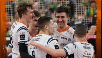 Kaczmarek kończy, Gierżot błyszczy! JSW rozgromił Resovię (wideo)