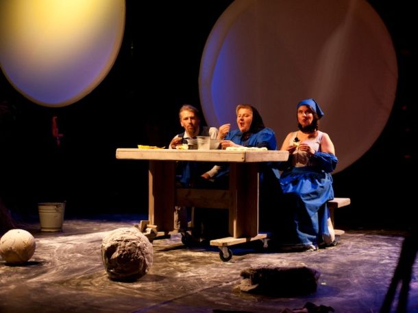 Spektakl teatralny Gumiklyjza - Śląski Tryptyk Teatralny cz. 3