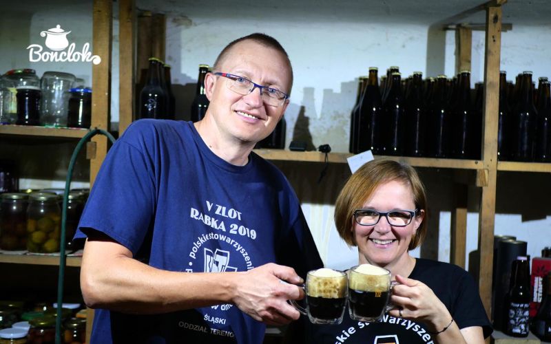 "Browar Pod Dzikim Bzem: Tradycja warzenia piwa w sercu Bzia"