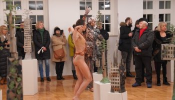 Zanurz się w kulturze. Galeria Sztuki Współczesnej - Łazienki III już otwarta!