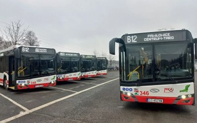 Woda zalała drogi – objazdy komunikacji miejskiej