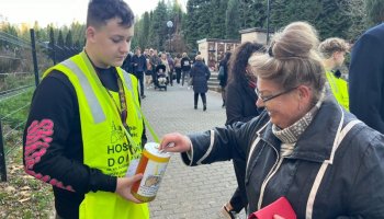 Rekordowa kwesta dla Hospicjum Domowego - zebrano ponad 77 tysięcy złotych!