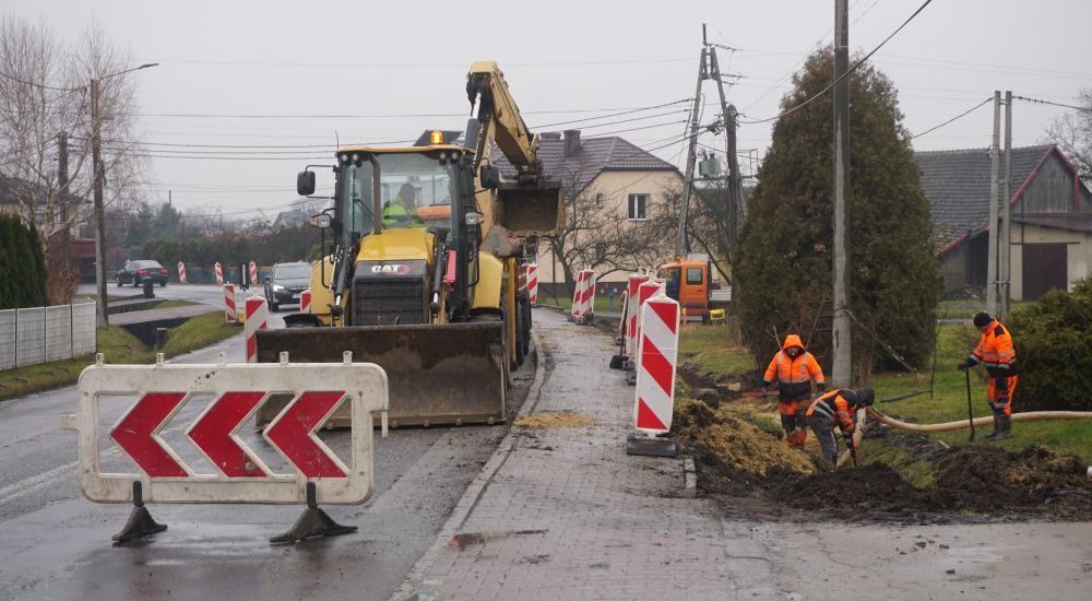 Trwa remont ul. Niepodległości, fot. z arch. UM