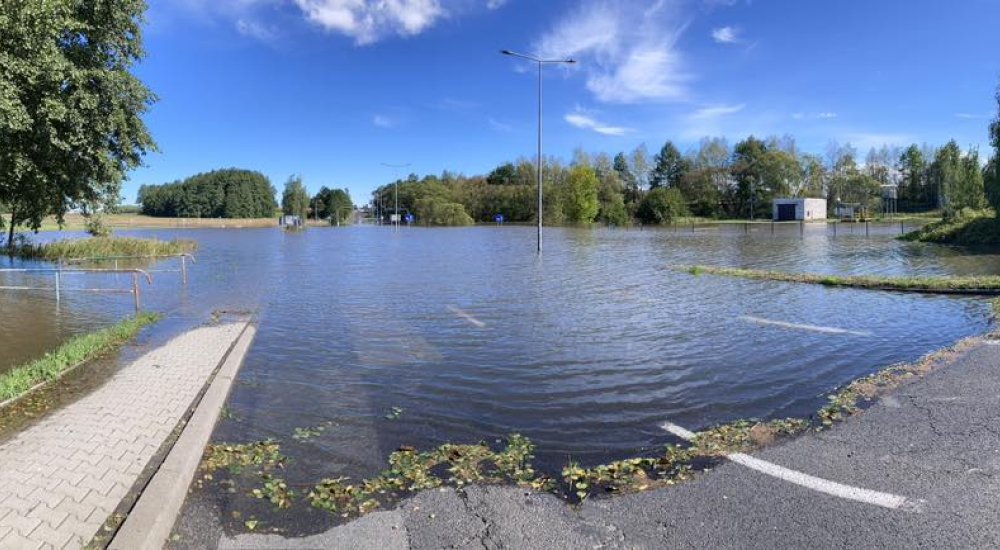 Kolejny dzień usuwania skutków powodzi w Jastrzębiu-Zdroju, fot. Marcin Wójcik