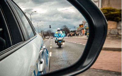 Nielegalna jazda kosztowała go 5000 zł i dodatkowe 6 miesięcy zakazu